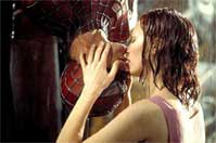 Spiderman and Mar Jane kiss for the first time